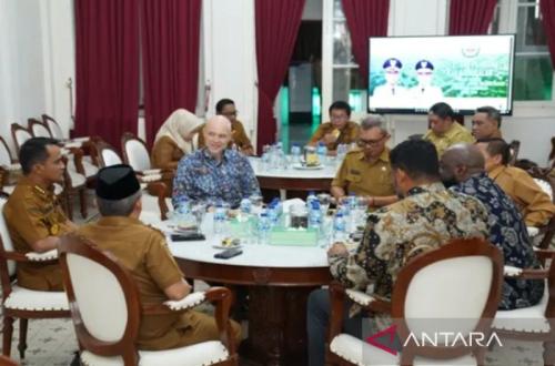 Bupati Bangkalan Paparkan Potensi Industri ke Konjen AS, Tawarkan Lahan dan Gas