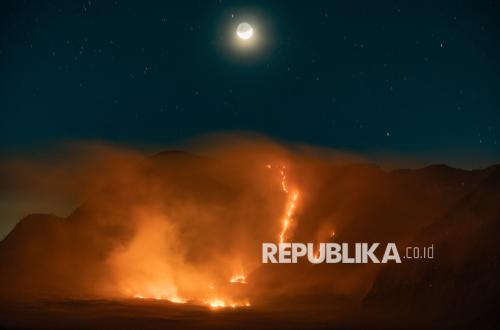 Mengapa tak Gunakan Modifikasi Cuaca untuk Padamkan Karhutla di Bromo? Ini Jawaban Kemenhut