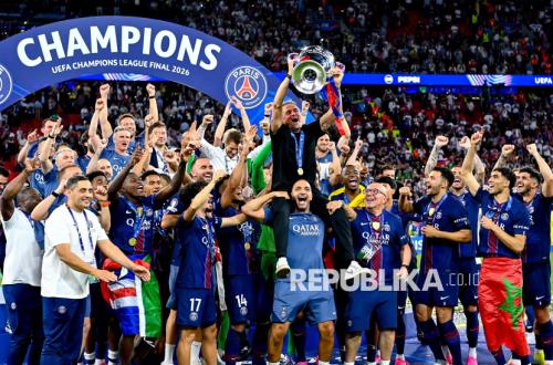 Fans PSG Viral Kerap Bela Palestina, Arsenal Pernah Gaduh Usai Pecat Kitman dan Mesut Oezil