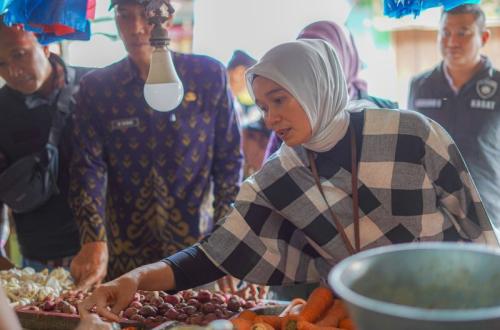 Pengendalian Harga Bahan Pokok di Kediri Dinilai Efektif