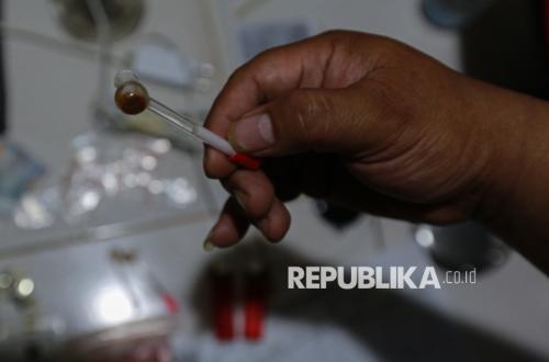 Polda Babel Tangkap Trisna, Pengedar Puluhan Paket Narkoba