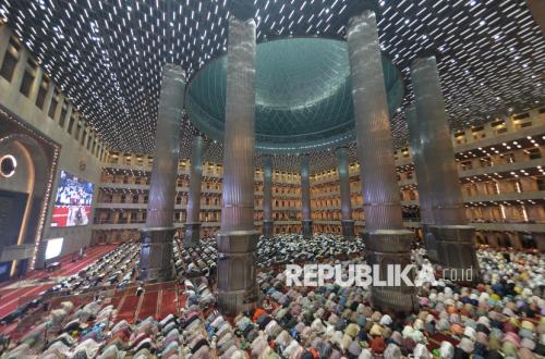 Shalat Tarawih Berapa Rakaat?