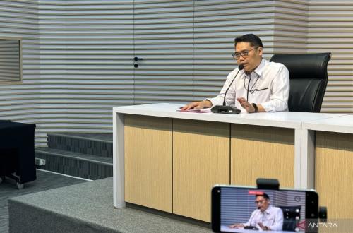 KPK Ungkap Dugaan Asrul Aziz Taba Beri Uang 406.000 Dolar AS ke Gus Alex