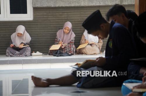 Menguatkan Dakwah Pesantren