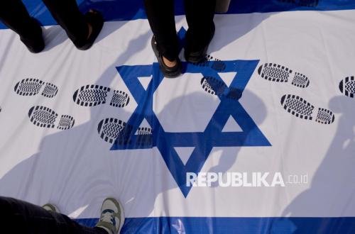 Tak Kunjung Pulih, Ekonomi Zionis Israel Semakin Terpuruk di Tengah Ancaman Demografi