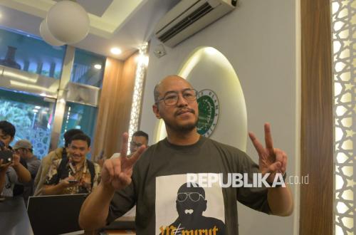 Komika Pandji Pragiwaksono Sowan ke MUI, Dialog Soal Materi Stand Up Comedy Mens Rea