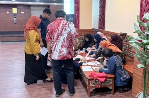 19 Pegawai ESDM Jatim Kembalikan Uang Pungli Rp707 Juta ke Kejati