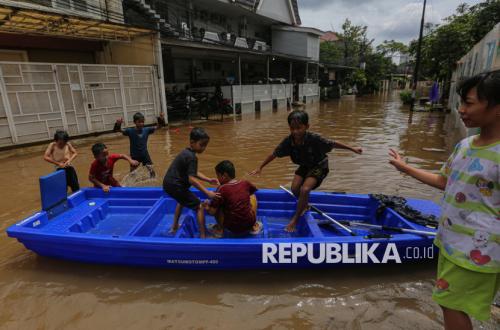 Krisis Lingkungan Ancam Jakarta, Pengesahan Raperda RPPLH Dinilai Mendesak