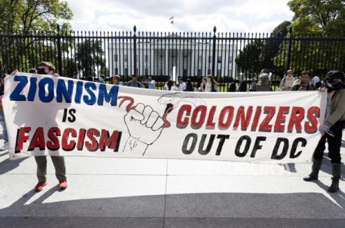 Beredar Dokumen Milisi Zionis Komunikasi dengan Nazi Jerman