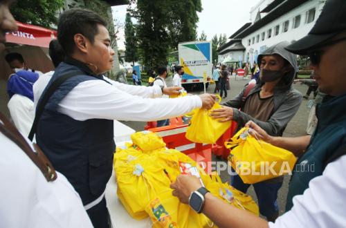 RIset: 19 Persen Warga Alokasikan Anggaran untuk Bingkisan Ramadhan