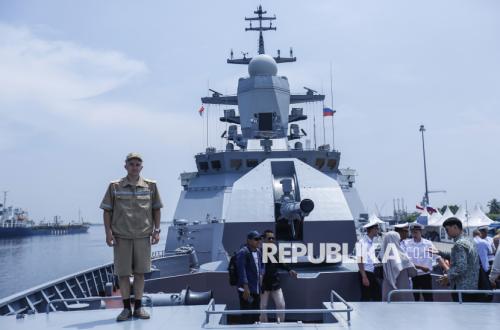 Kapal Perang Rusia Sandar di Pelabuhan Tanjung Priok, Ikuti Latihan Bersama TNI AL