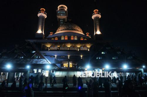 Bangun Embarkasi Haji, Kabupaten Bogor Segera Punya 'Zamzam Tower' Setinggi 99 Meter