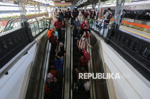 KAI: Perjalanan KA Jarak Jauh dari Stasiun Senen dan Gambir Sudah Kembali Normal