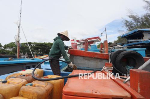 Harga BBM Nelayan Turun Jadi Rp 15.000 per Liter, Operasional Kapal Lebih Ringan