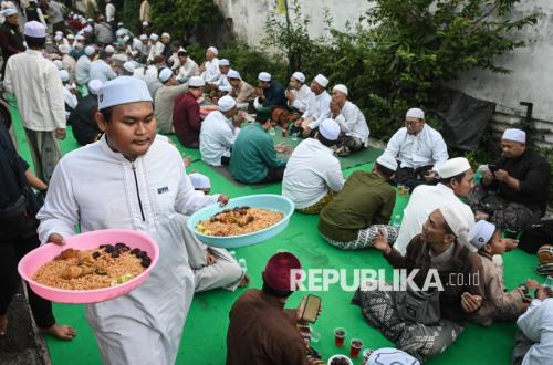 Kampung Arab Pekojan Lestarikan Tradisi Malam 27 Ramadhan