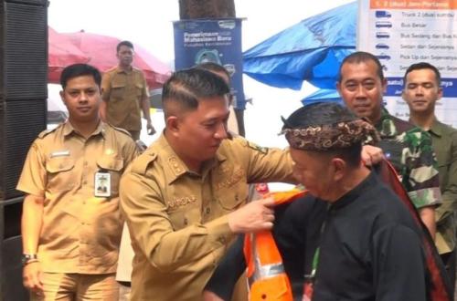 Pemkab Sukabumi Luncurkan Parkir 'Someah' di Wisata Pantai Selatan