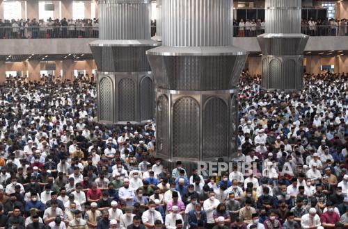 Wapres Gibran Shalat Idul Adha di Masjid Istiqlal Jakarta