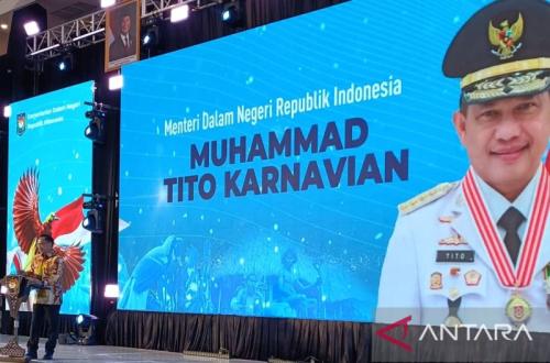 Mendagri Tito Kucurkan Rp64 Miliar untuk Kepala Daerah Berprestasi di Tanah Papua