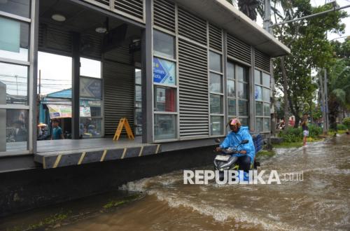 Menghitung Risiko Iklim untuk Asuransi Umum