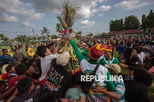 Kirab Budaya Sleman Tampilkan Potensi Pertanian Desa