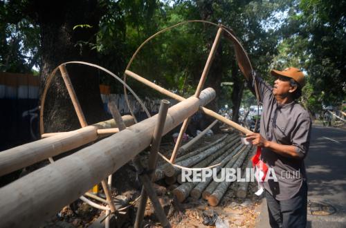 Pesanan Batang Pinang Meningkat Jelang HUT RI