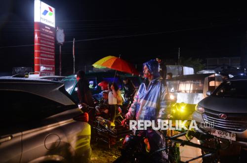 Bahlil: Stok BBM Nasional Aman, Masyarakat Tak Perlu Panik