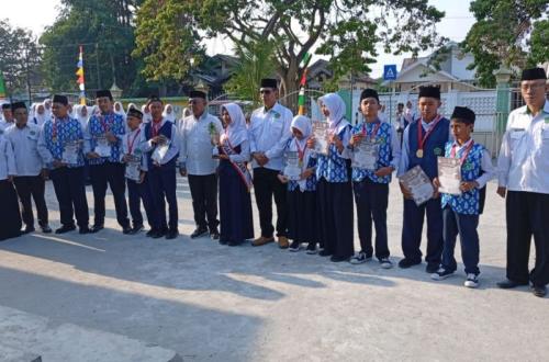 Siswi MTsN 4 Palu Fahrani Qisya Lolos Olimpiade Bahasa Arab Nasional