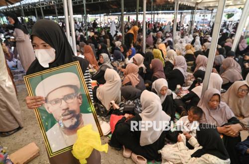 Ribuan Jamaah Hadiri Haul ke-58 Guru Tua di Palu