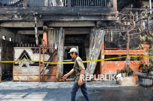 Rumah Dua Lantai di Tebet Terbakar, 4 Orang Meninggal Dunia