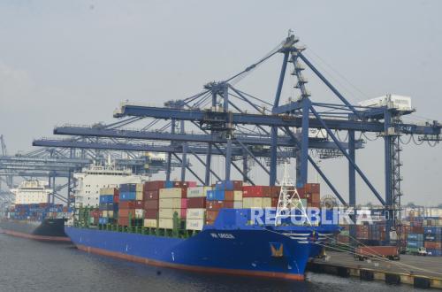 Neraca Perdagangan Jabar Periode Januari-Juli 2026 Surplus 16,63 Miliar Dolar AS