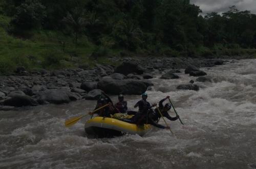 PMPA PALAWA Unpad Pemetaan Sungai Cikandang untuk Wisata Arung Jeram