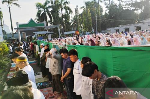 Jamaah Muhammadiyah di Jakarta Timur Tekankan Toleransi saat Shalat Idul Fitri