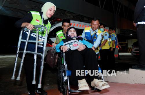 393 Jamaah Haji Kloter Pertama Aceh Berangkat ke Tanah Suci