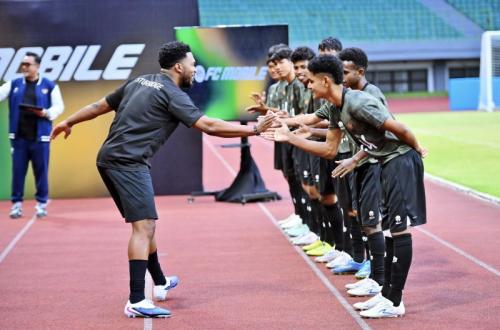 Daniel Sturridge Beri Kesempatan Kedua di Program 'Second Chance'