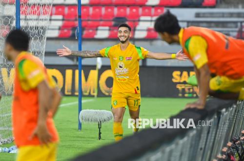 Derby Jatim, Persebaya Surabaya Pesta Gol ke Gawang Arema FC