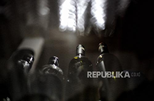 Kisah Lelaki Saleh Datangi Prostitusi dan Beli Miras