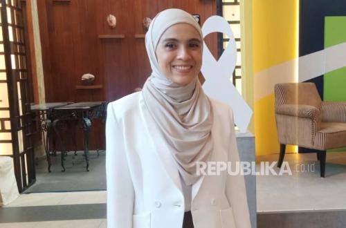 Cara Nycta Gina Dampingi Anak Belajar Puasa Full