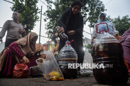 Edukasi Pembuatan Ekoenzim, Warga Diajak Olah Sampah Organik Jadi Produk Bermanfaat