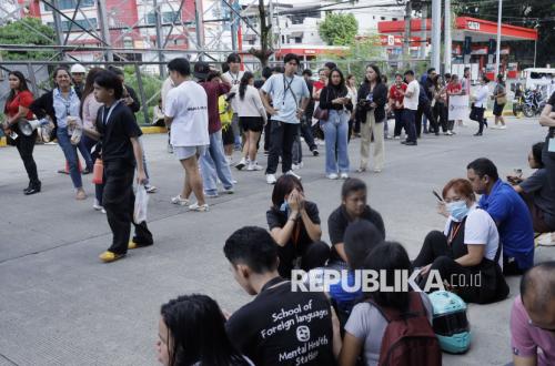Gempa Besar Filipina: BMKG Akhiri Peringatan Dini Tsunami, Warga Gorontalo Pantau Pasang-Surut Laut
