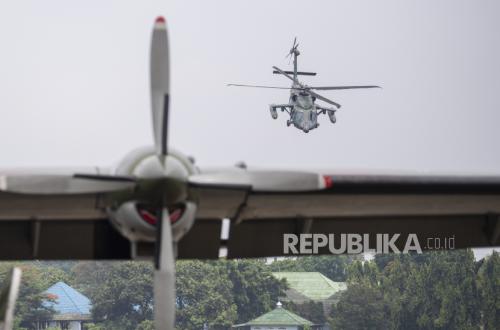Merajut Asa di Langit Nusantara: Dari Meja Perundingan hingga Amphibi Kepulauan
