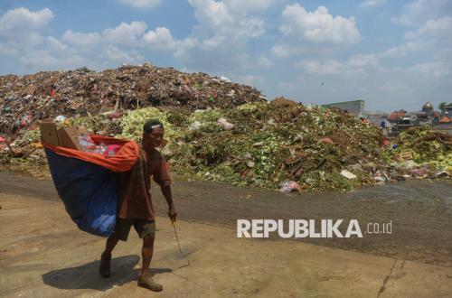 Ini Teknologi yang Digunakan Pemerintah untuk Ubah Gunungan Sampah Jadi BBM