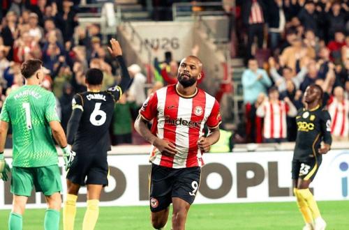 Chelsea Dipermalukan Brentford 3-0 di Kandang, Terlempar dari Empat Besar
