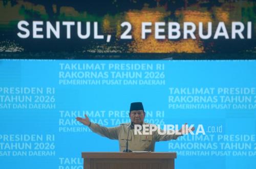 Momen Presiden Prabowo Sampaikan Taklimat di Hadapan Kepala Daerah Seluruh Indonesia