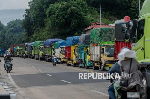 Angkutan Barang Sumbang 10 Persen Tingkat Kecelakaan, Ini Respons Kemenhub
