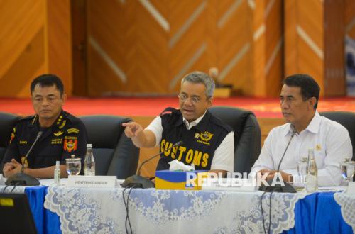 Bea Cukai Tindak Impor Ilegal Beras dan Garam, Ini Respons Mentan