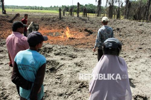 Semburan Api dari Sumur Bor Gegerkan Warga Aceh Utara, 52 Jiwa Mengungsi