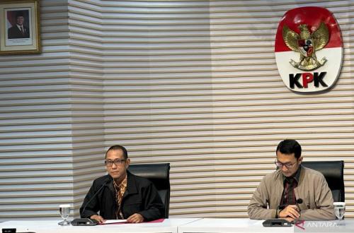 KPK Tetapkan Bupati Langkat dan Mantan Timsesnya Tersangka Suap Proyek