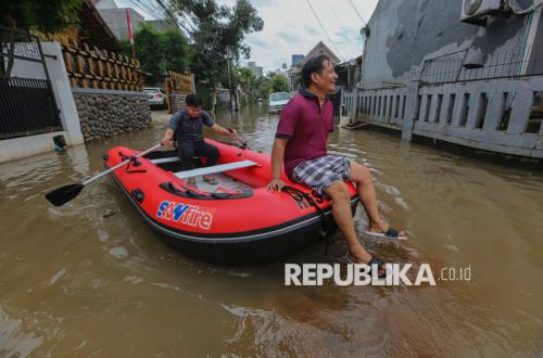 75 RT dan 19 Ruas Jalan di Jaksel, Jakbar, dan Jaktim Terendam Banjir