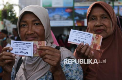 Masjid Muhammad Cheng Hoo Surabaya Salurkan Zakat Mal untuk 32 Ribu Warga