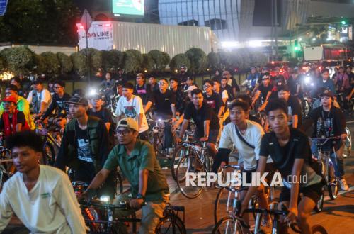 Ratusan Pesepeda Gelar Aksi Critical Mass, Serukan Jalur Sepeda yang Aman